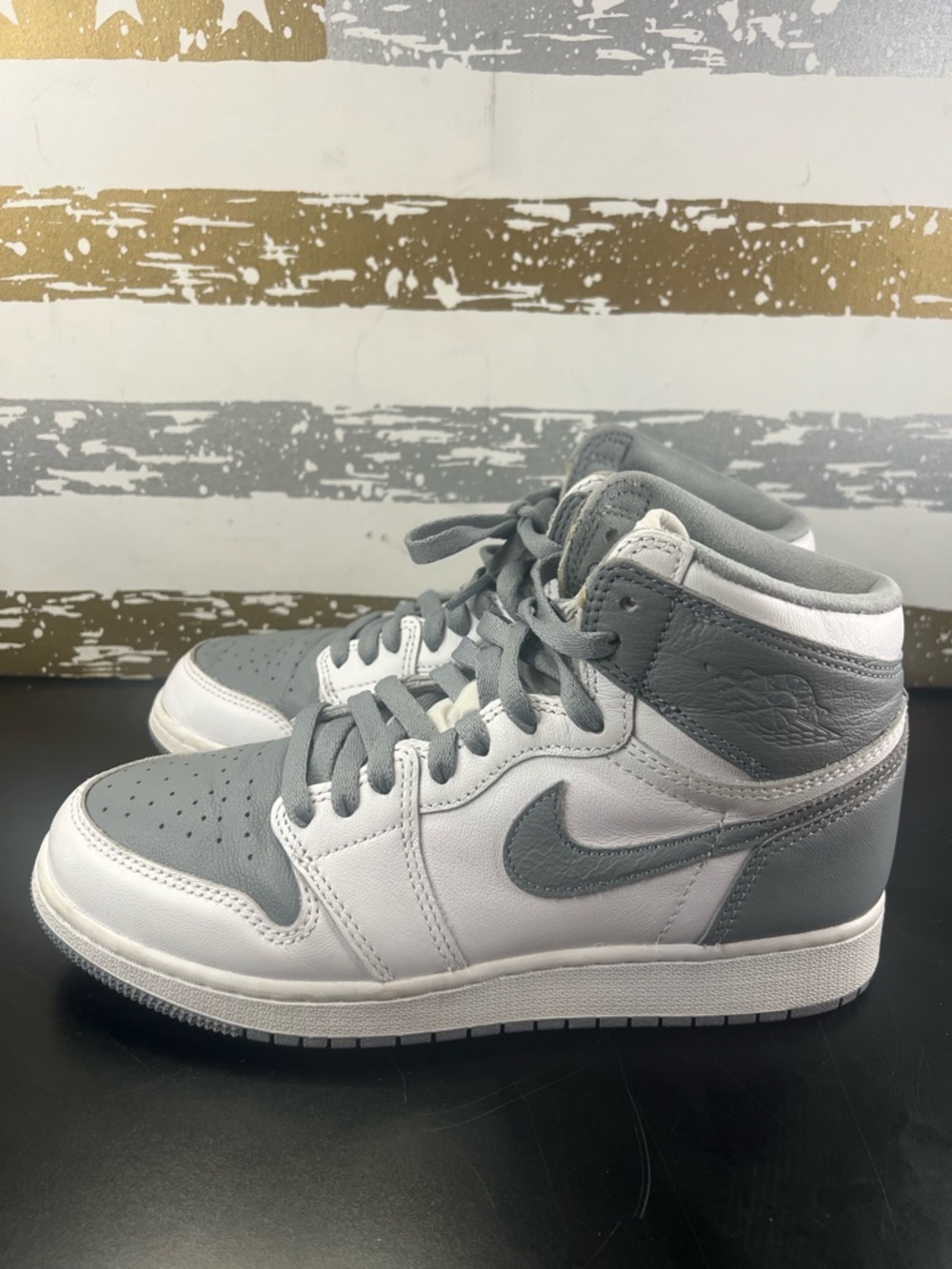 Jordan 1 Retro “Stealth”